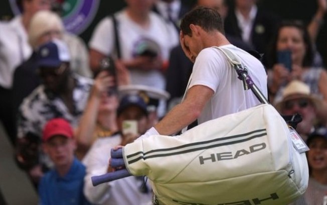 Murray desiste de Wimbledon por lesão