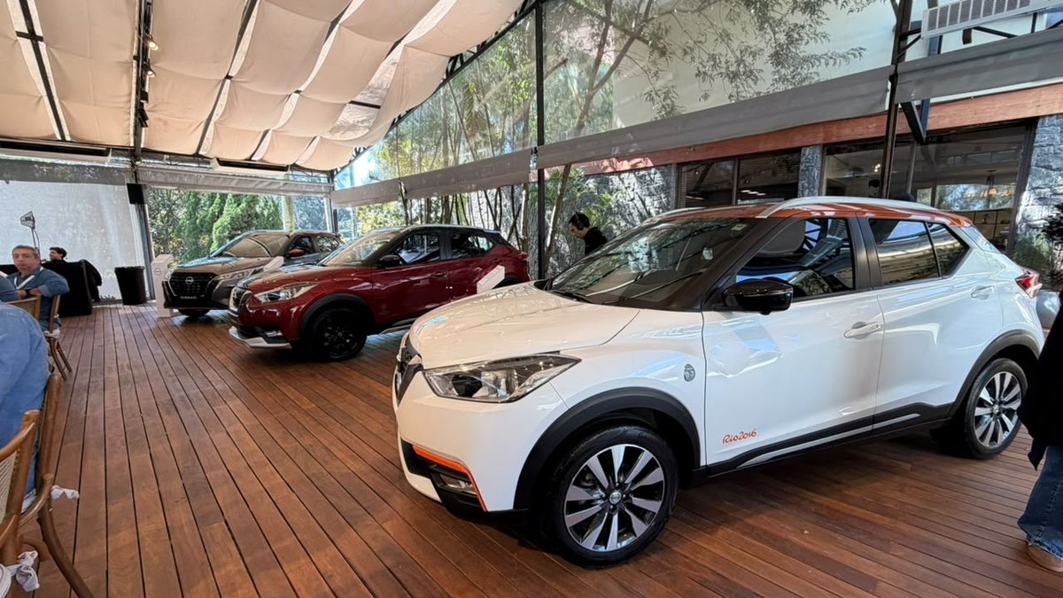 Kicks faz 10 anos e linha 2027 reduz preços em até R$ 10 mil