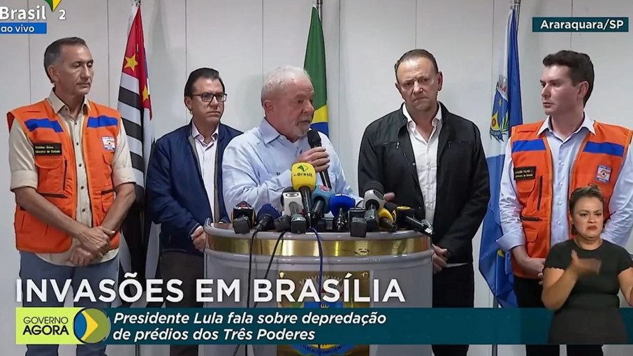 Lula se pronuncia sobre atos antidemocráticos
