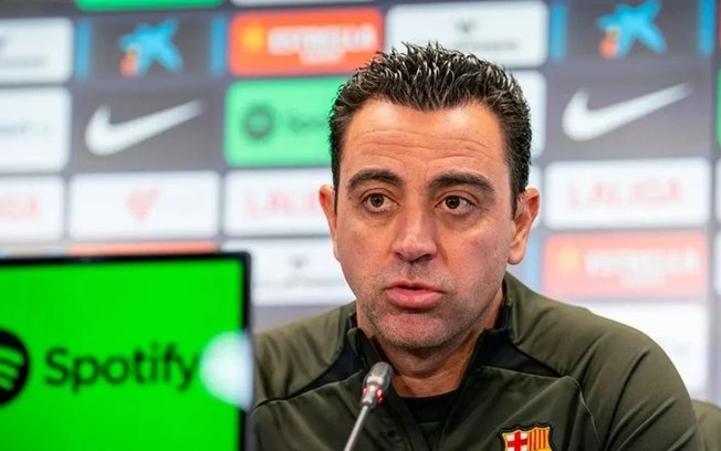 Xavi assina contrato coma seleção holandesa até a Copa do Mundo de 2030 Xavi assina contrato coma seleção holandesa até a Copa do Mundo de 2030