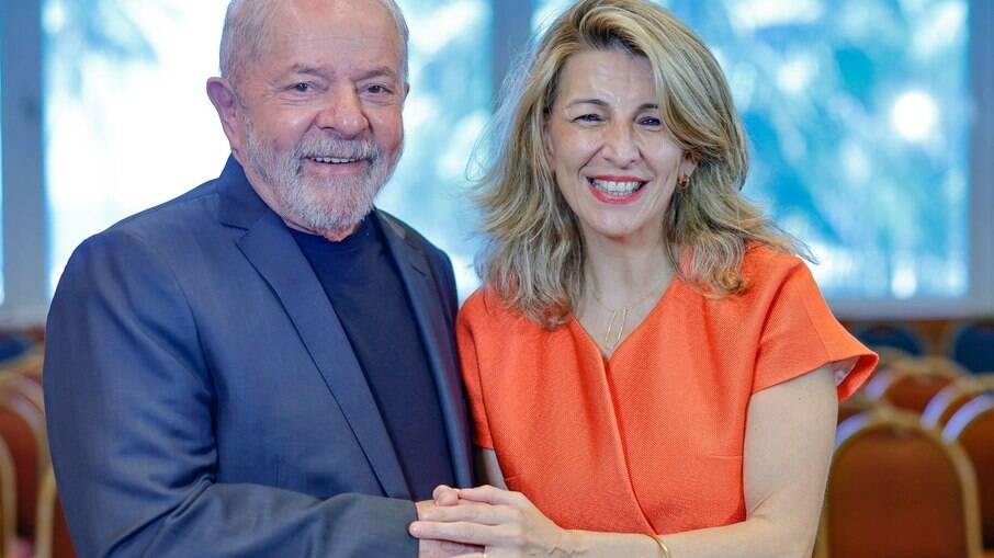 Lula se encontra com a ministra espanhola Yolanda Díaz para discutir revisão da reforma trabalhista