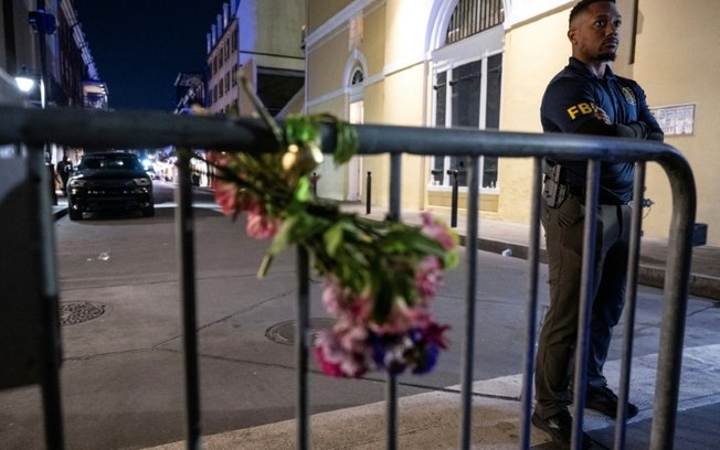 Agente do FBI na Bourbon Street, Nova Orleans, Estados Unidos