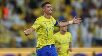 Al-Nassr quer renovar com Cristiano Ronaldo; veja salário do craque
