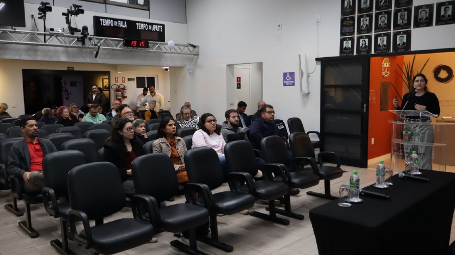 3ª Audiência foi realizada na Câmara dos Vereadores de Vinhedo 3ª Audiência foi realizada na Câmara dos Vereadores de Vinhedo