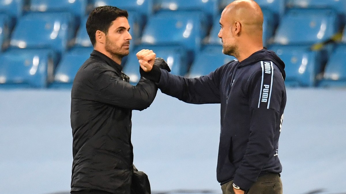 Arteta e Guardiola trabalharam juntos no City