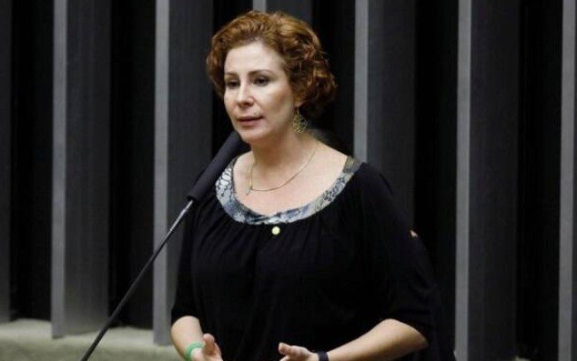 A deputada Carla Zambelli foi condenada e fugiu para a Itália