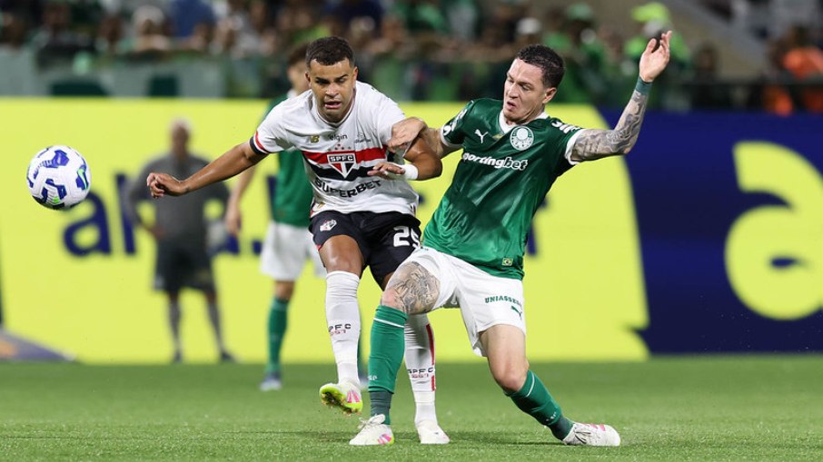 Palmeiras e São Paulo se enfrentaram pela oitava rodada do Brasileirão Palmeiras e São Paulo se enfrentaram pela oitava rodada do Brasileirão