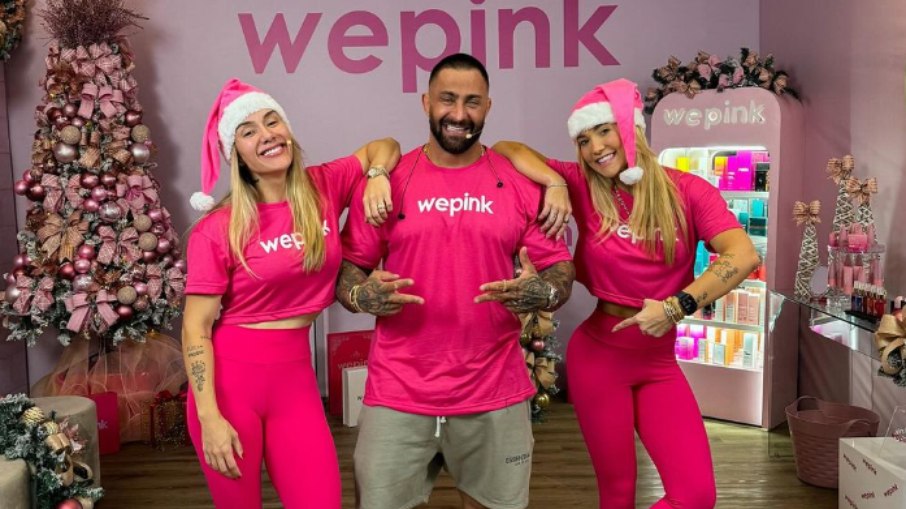 Virginia em divulgação da WePink