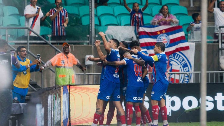 Bahia vence o São Paulo, em Salvador, e cola no G6 