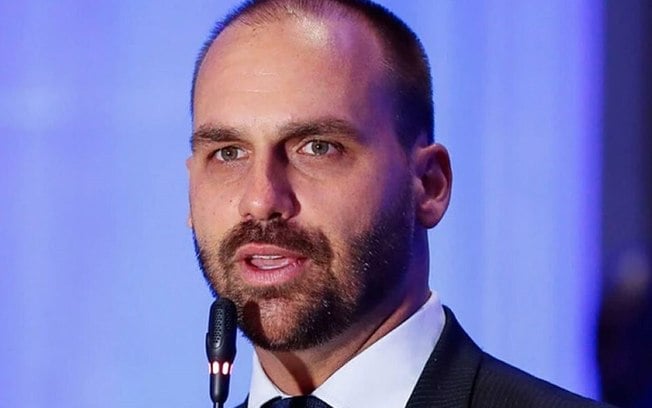 OEA: Eduardo Bolsonaro critica lulistas após abstenção do Brasil sobre eleições na Venezuela