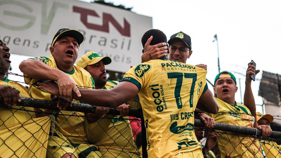 Mirassol venceu a Chapecoense e confirmou o acesso para Série A