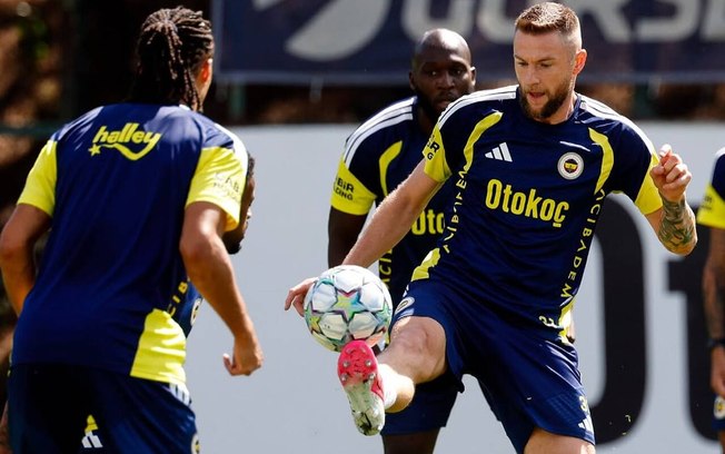 Fenerbahçe e Roma se enfrentam na primeira rodada da fase de liga da Champions 2026/27 Fenerbahçe e Roma se enfrentam na primeira rodada da fase de liga da Champions 2026/27