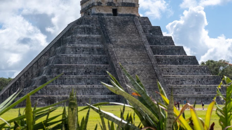 Ruínas da antiga civilização maia em Chichen Itza, México