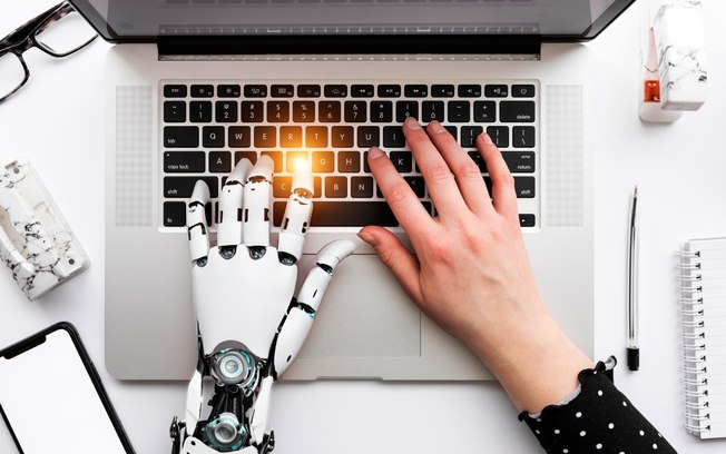 Para 71% das pessoas IA/Bots agilizam respostas, diz estudo