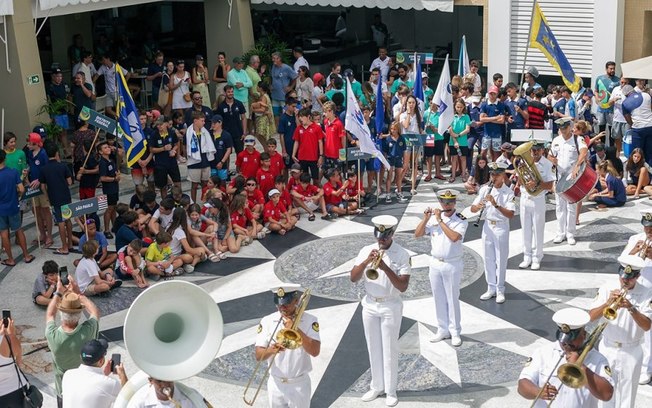 Yacht Clube da Bahia recebe jovens do Norte Nordeste de Optimist