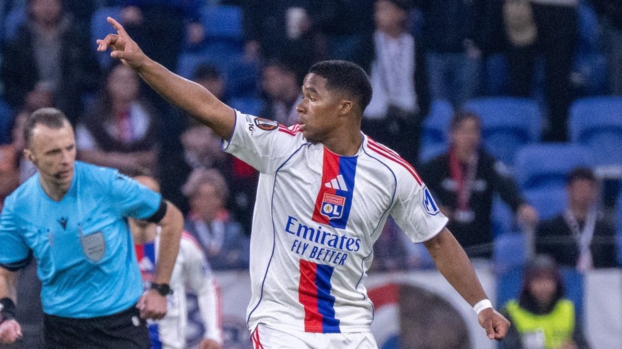 Precisando de gol, Lyon substitui Endrick e é eliminado em casa Precisando de gol, Lyon substitui Endrick e é eliminado em casa