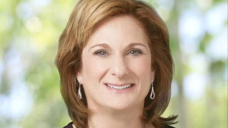 Disney nomeia primeira mulher como presidente em 98 anos