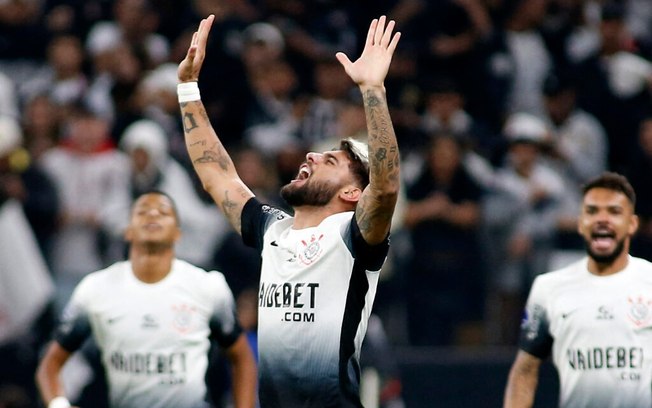 Corinthians vira a chave e goleia o Argentinos Jrs. na Sul-Americana