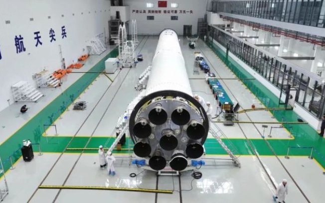 Foguete chinês Tianlong-3 explode em montanha após falha no lançamento