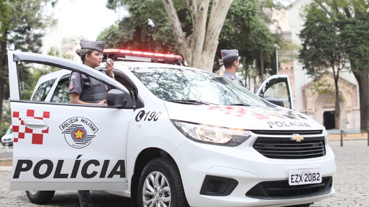 PM%20de%20folga%20%C3%A9%20baleado%20ao%20tentar%20impedir%20assalto%20em%20S%C3%A3o%20Paulo