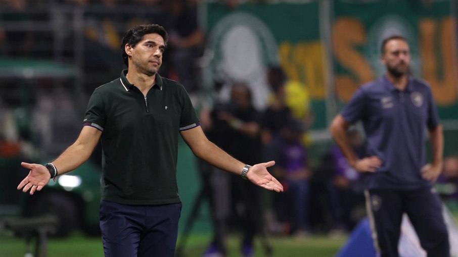 Abel Ferreira em jogo do Palmeiras