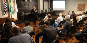 Empresas debatem nova NR-1 em encontro gratuito na ACIC