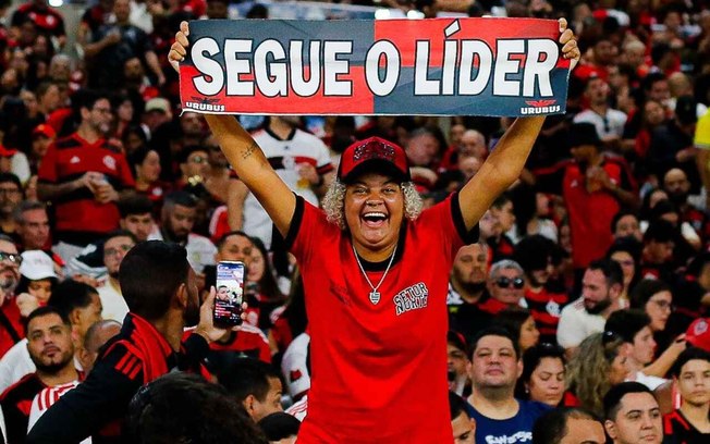 Líder e melhor mandante, Flamengo ainda joga seis (de dez) partidas no Maracanã Líder e melhor mandante, Flamengo ainda joga seis (de dez) partidas no Maracanã