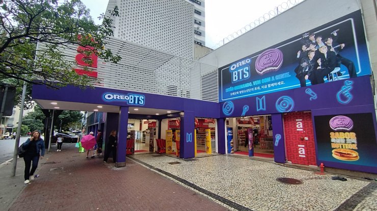 Oreo, BTS e Americanas: quando a loja vira mídia