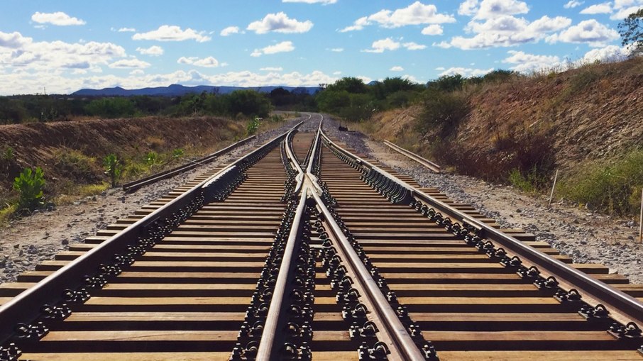 Brasil tem pelo menos 30 mil quilômetros de ferrovias em funcionamento Brasil tem pelo menos 30 mil quilômetros de ferrovias em funcionamento