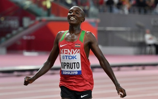Fundista queniano Rhonex Kipruto foi suspenso por seis anos por doping
