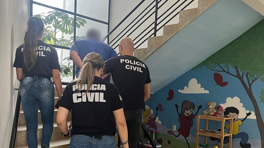 Treinador foi preso pela Polícia Civil de Goiás Treinador foi preso pela Polícia Civil de Goiás
