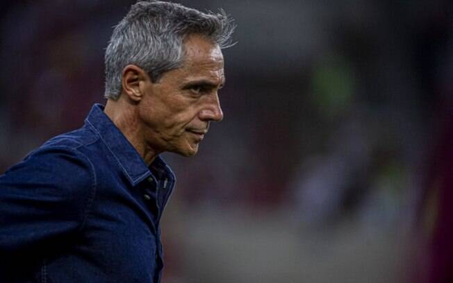 Em atrito no Flamengo, Paulo Sousa já teve demissão por divulgar 'informações sensíveis'