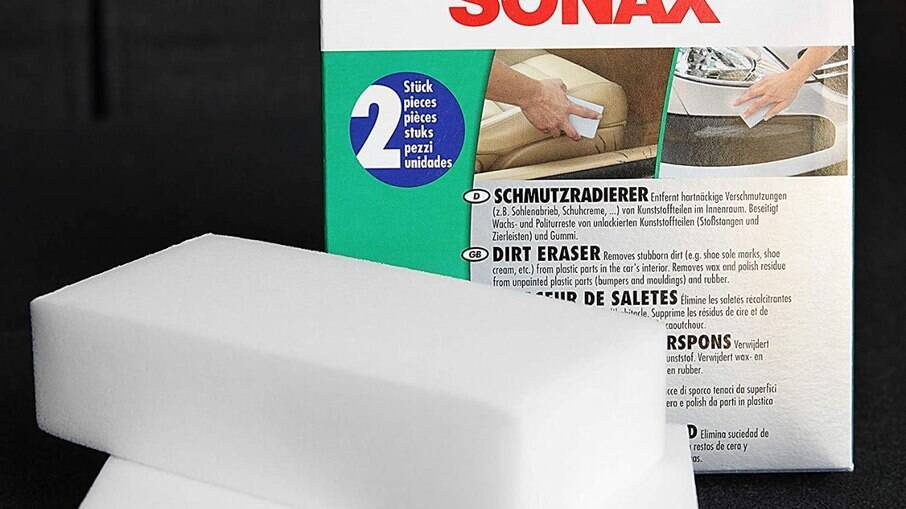 Embalagem vem com duas unidades da esponja Dirt Eraser Sonax