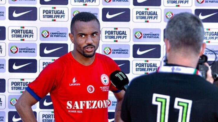 Ayrton Lucas comenta intertemporada do Spartak Moscou e troca de comissão  técnica