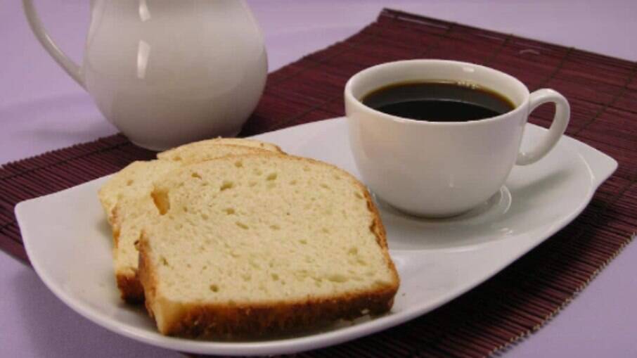 O seu café da manhã ou da tarde vai ficar ainda mais especial com essa receita diferente de pão doce