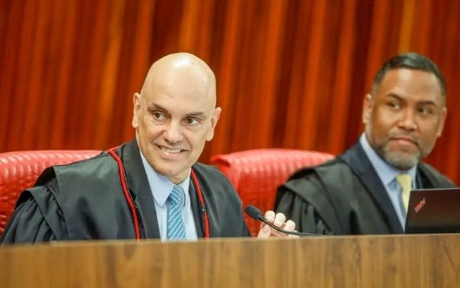 PF prende duas pessoas acusadas de ameaçar familiares de Alexandre de Moraes