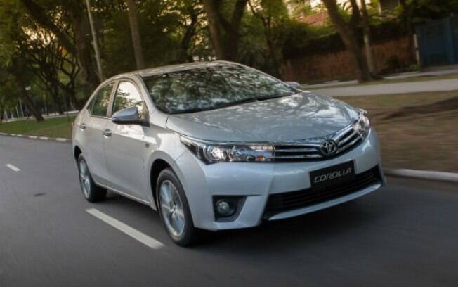 Toyota Corolla mantém seu reinado entre os carros mais vendidos, com 1.316.383 unidades comercializadas no mundo 