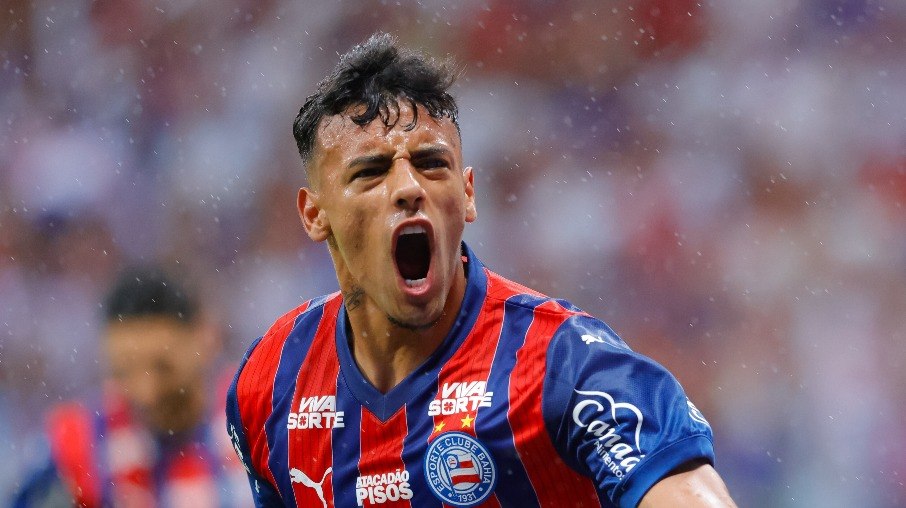 Luciano Rodríguez comemora seu último gol pelo Bahia contra o Confiança, na final da Copa do Nordeste