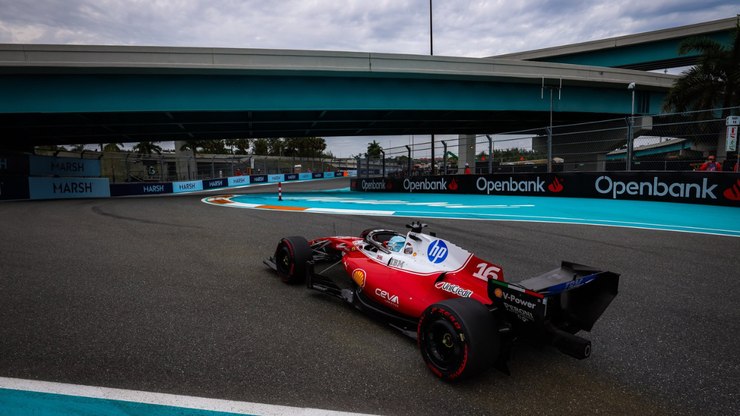 Leclerc erra no fim e transforma pódio em prejuízo em Miami