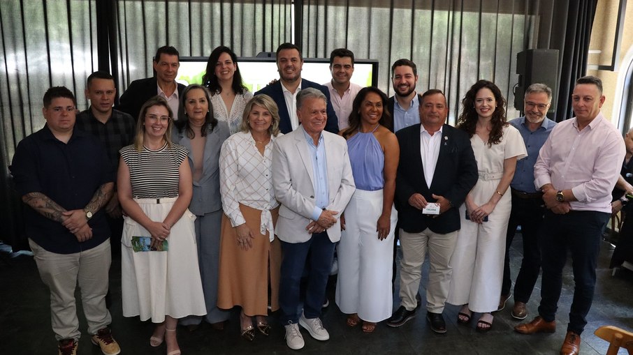 Lançamento contou com a participação de autoridades politicas, empreendedores e entidades da cidade Lançamento contou com a participação de autoridades politicas, empreendedores e entidades da cidade