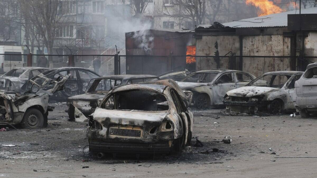 Guerra: Recomeça evacuação em Mariupol; mortos passam de 2,5 mil