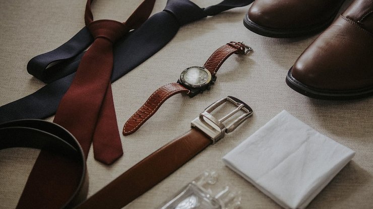 5%20acess%C3%B3rios%20essenciais%20para%20homens%3B%20confira%20quais%20s%C3%A3o