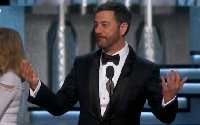 Reação do apresentador Jimmy Kimmel no Oscar 2017 durante anúncio de filme errado como vencedor