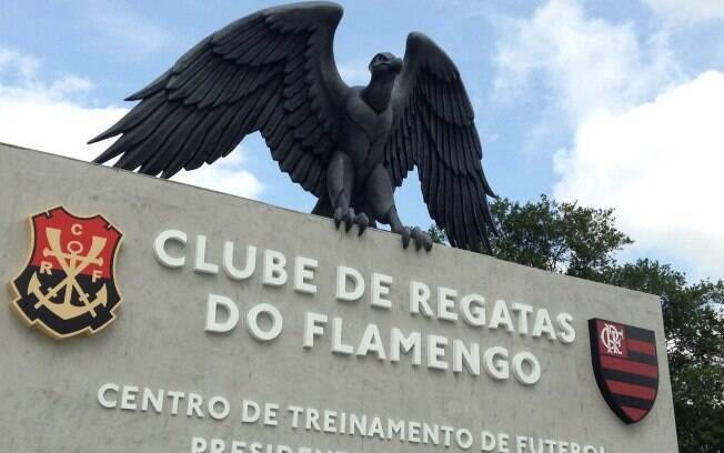 Entrada do Ninho do Urubu, o CT do Flamengo no Rio de Janeiro