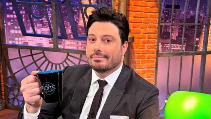 Danilo Gentili vai embora para a TV Record