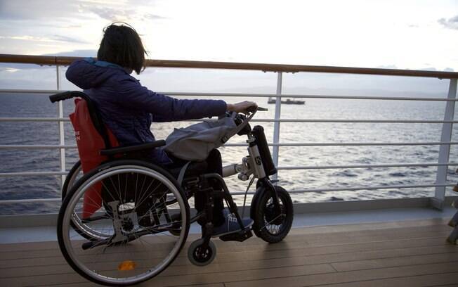 A Costa Cruzeiros preza pela acessibilidade e faz excursões para pessoas que possuem mobilidade reduzida