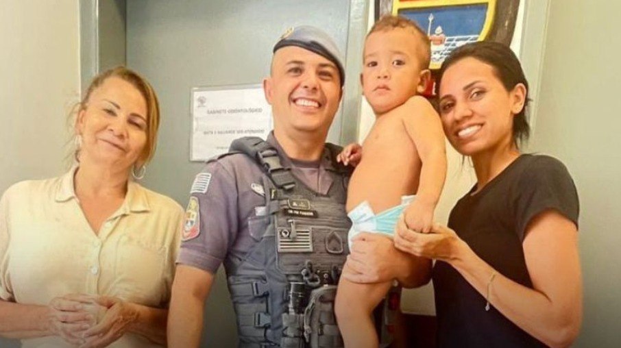 Mãe e avó, moradoras de Guarujá, estavam na cidade para passear Mãe e avó, moradoras de Guarujá, estavam na cidade para passear