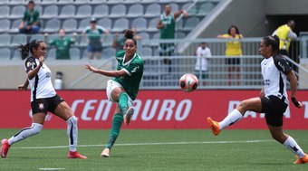 Palmeiras%20abre%20vantagem%20no%20Paulist%C3%A3o%20ap%C3%B3s%20golear%20o%20Tim%C3%A3o