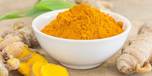Anvisa limita dose de cúrcuma em suplementos por risco ao fígado