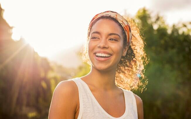 A vitamina D ajuda a evitar o envelhecimento precoce da pele